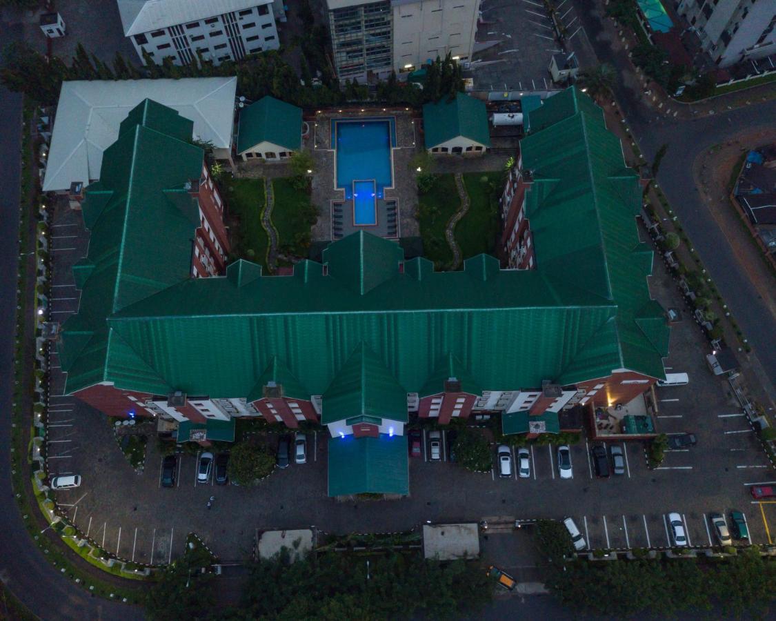 Hawthorn Suites By Wyndham Abuja Extérieur photo