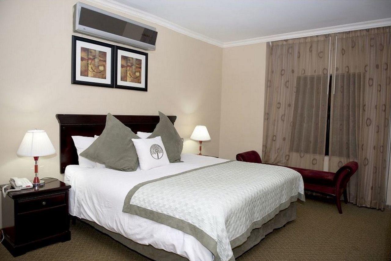 Hawthorn Suites By Wyndham Abuja Extérieur photo